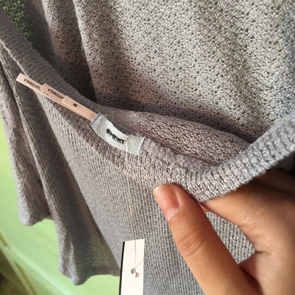 Halter Crop Top - Picture 3 of 5